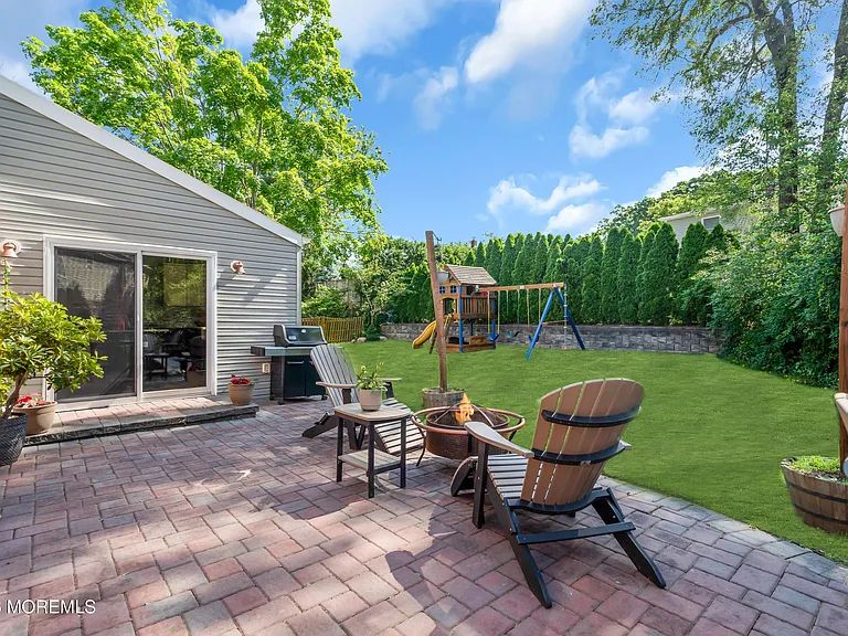 519 Ryeside Ave — Photo 37