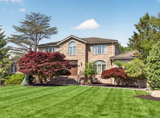 216 Strawtown Road, New City, NY 10956
