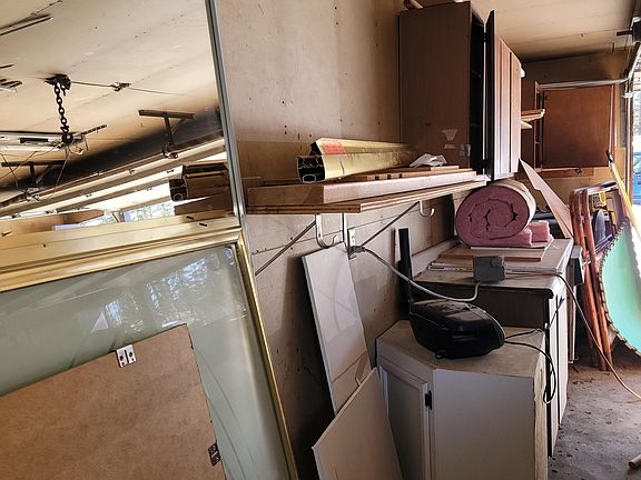 4th image of 39856 Olivia St