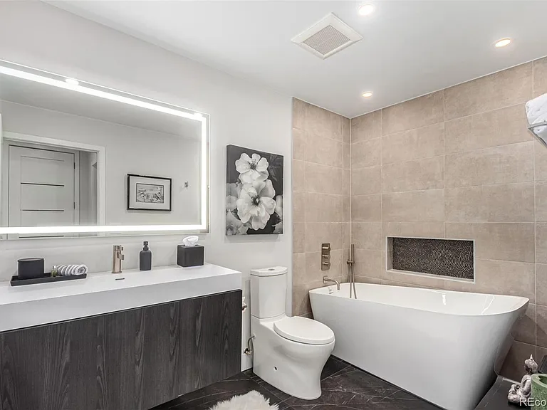 1700 Bassett St #1014 — Photo 14