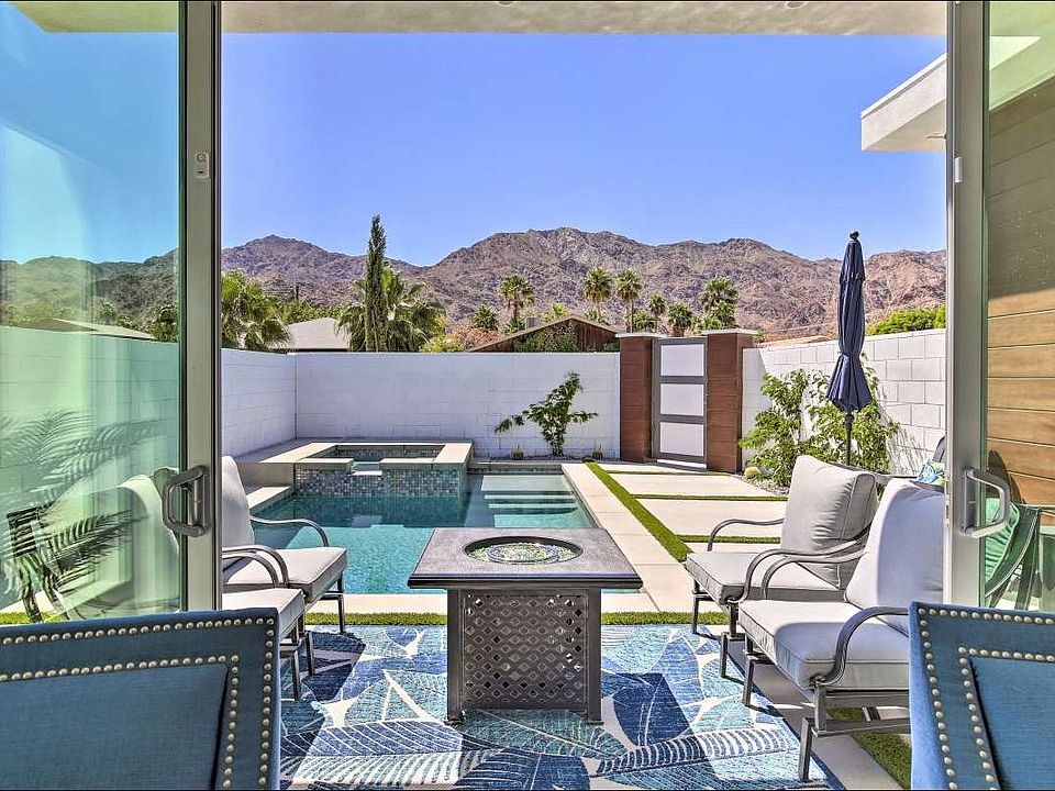 1st image of 53280 Avenida Herrera