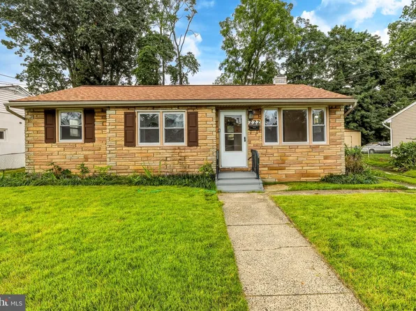222 Miller Ave, Lawnside, NJ 08045
