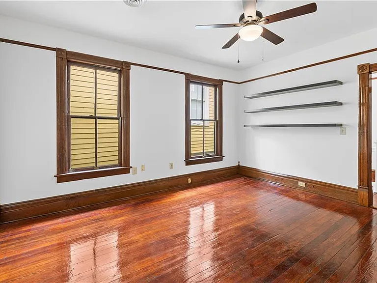 235 Elizabeth St NE #B — Photo 8