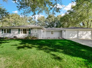 545 W Fatima St, Valparaiso, IN 46385