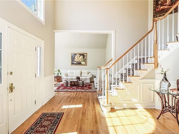2nd image of 330 Paxton Way