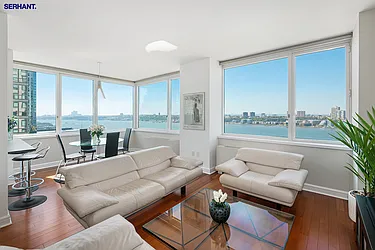 100 Riverside Boulevard, #25D