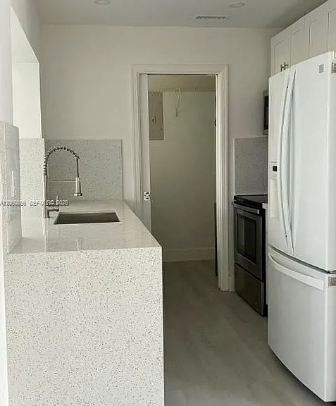7311 NW 57th Dr — Photo 5