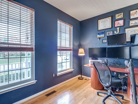 4th image of 17251 Earlybird Ave