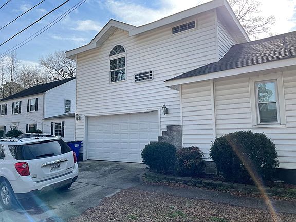 Exterior View of Room Over Garage: has separate HVAC, parking for 2 cars in garage below