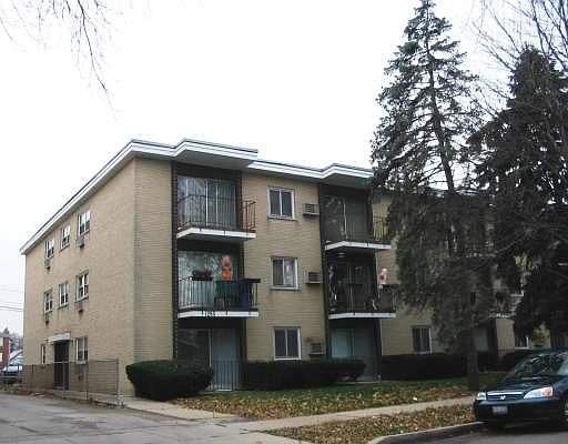 1st image of 1285 E Washington St APT 3