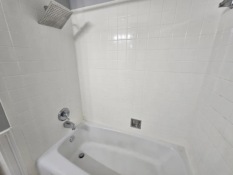 4617 NE Columbia Ave — Photo 13