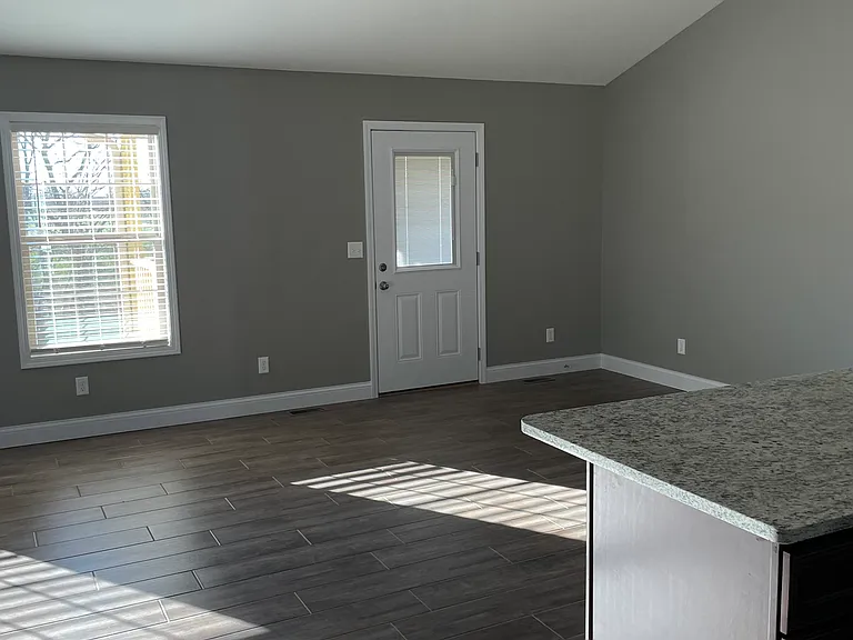 1229 Declaration Dr — Photo 5