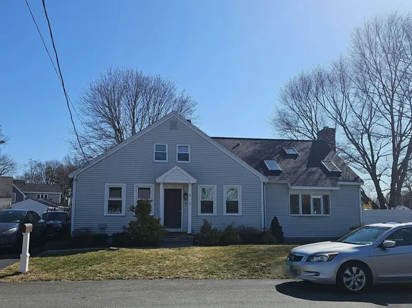 10 Miami St, Nashua, NH 03064