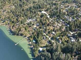 5886 Sandy Hook Rd, Sechelt, BC V0N 3A4
