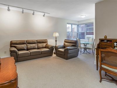 75 S Middle Neck Road #3J, Great Neck, NY, 11021