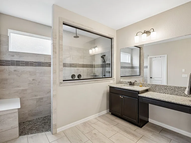 2200 Mountain Creek Ct — Photo 25
