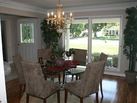 2nd image of 322 Annondale Ln
