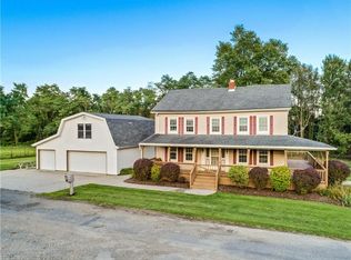 6478 Rock Spring Rd, Ravenna, OH 44266