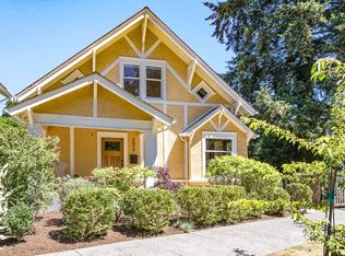 4624 Eastern Ave N, Seattle, WA 98103