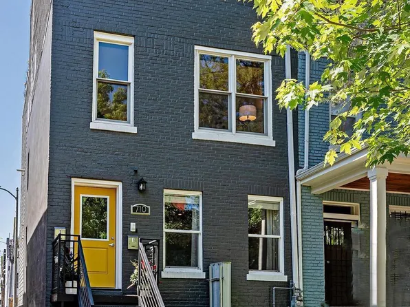 710 Kenyon St NW #1, Washington, DC 20010
