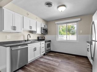 9105 Brownridge Dr, Saint Louis, MO 63114