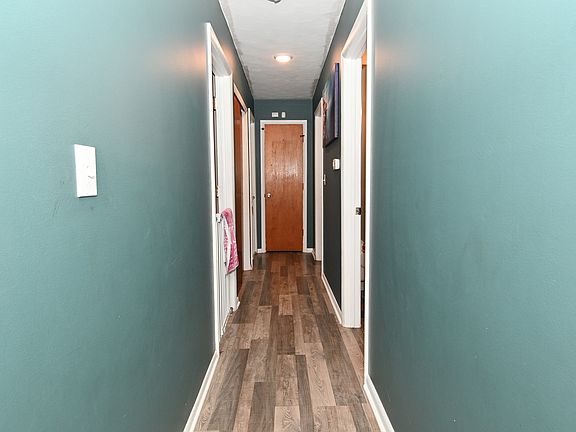 5th image of 5646 W Bertha St