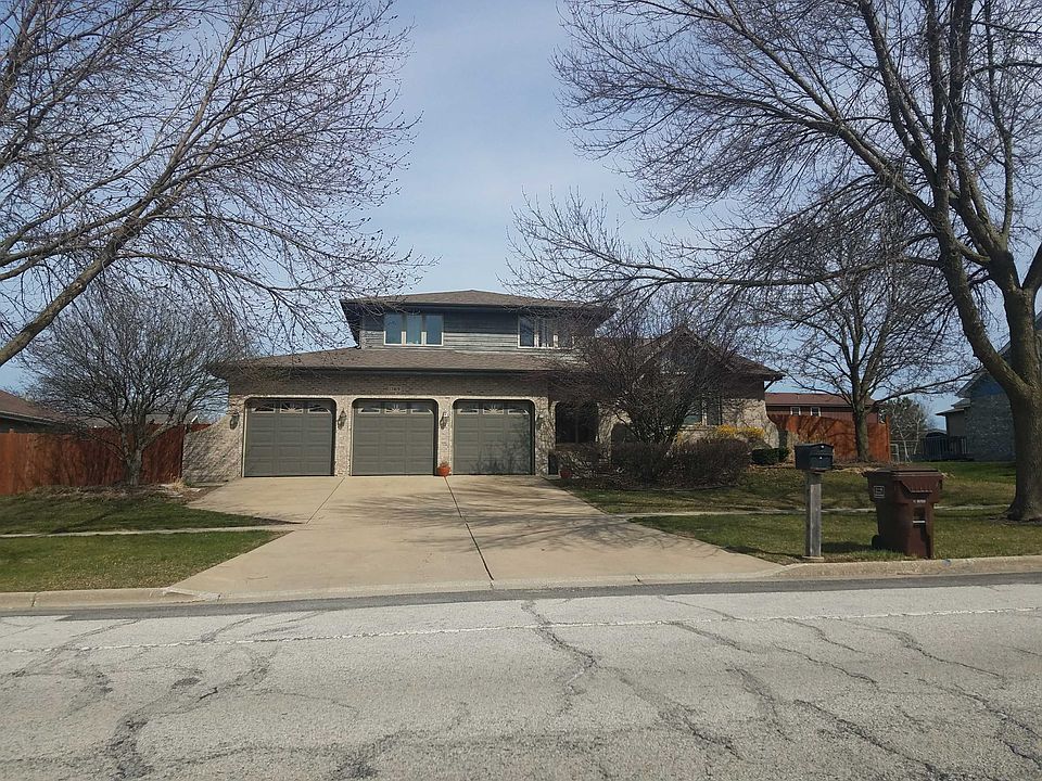 1st image of 17419 84th Ave
