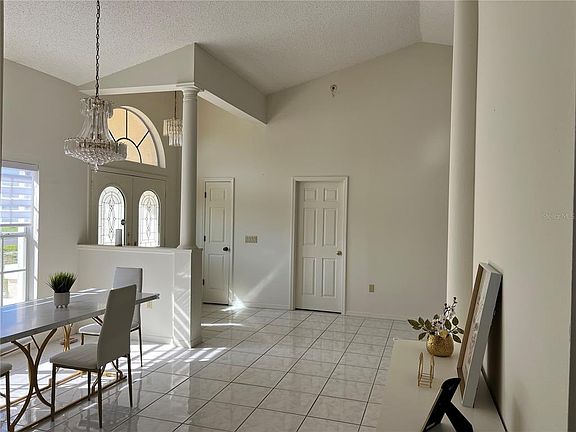 5th image of 14189 Cornewall Ln