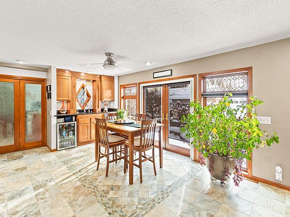 4th image of 200 Griffin Ave NE