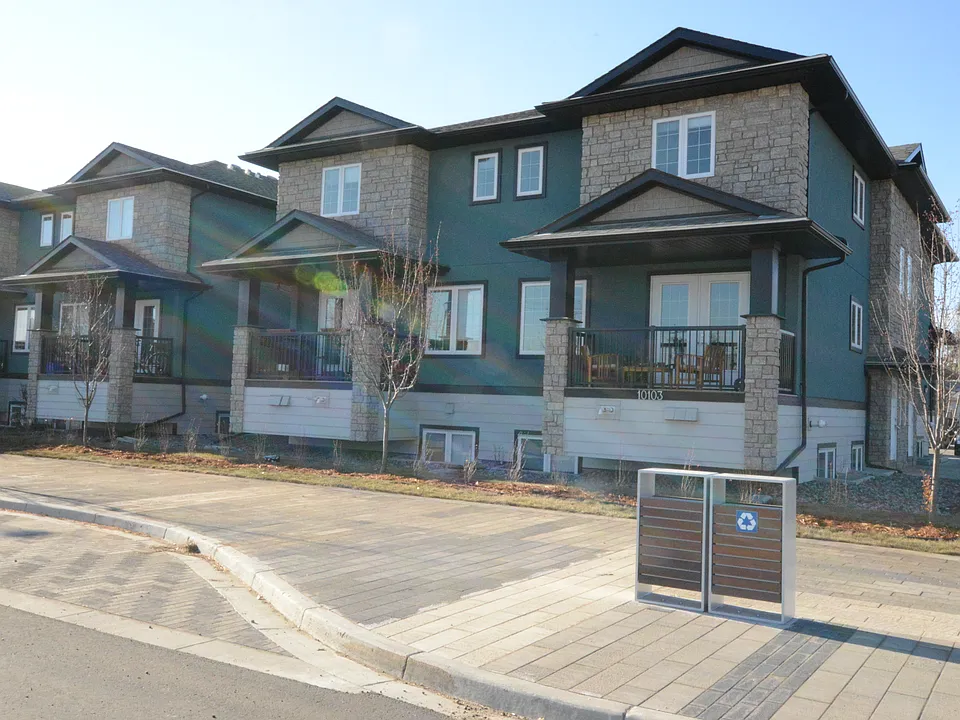 10101 102nd Ave