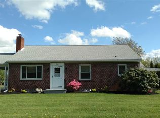 301 Mountain Rd, Dillsburg, PA 17019