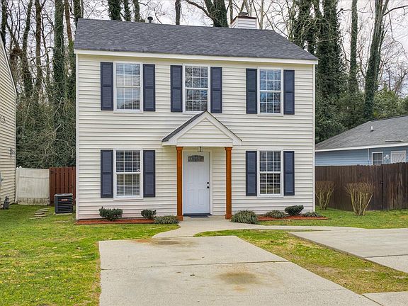 3rd image of 2230 Birnam Place