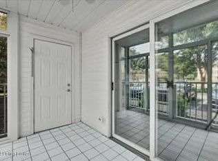 4208 Browns Ln UNIT 303, Louisville, KY 40220