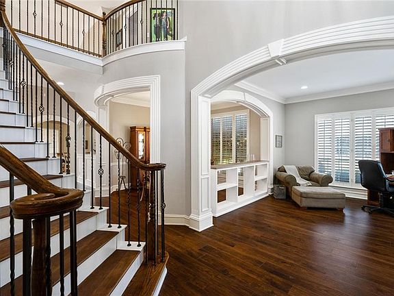 5th image of 1809 Cypress Point Dr