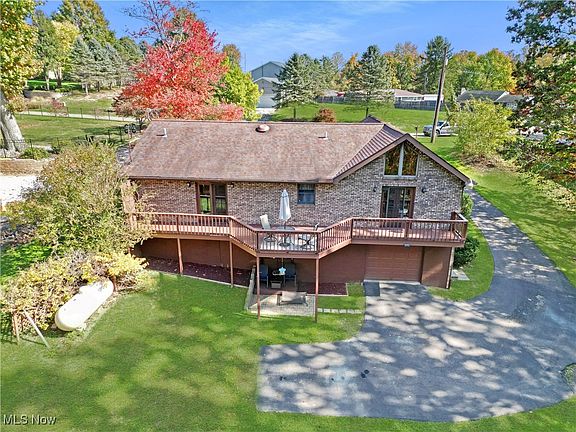 2nd image of 206 Laurel Hills Dr