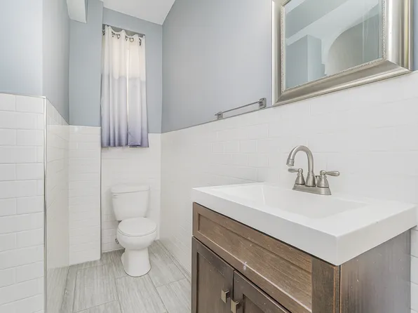 9437 Shore Road image 13 of 22