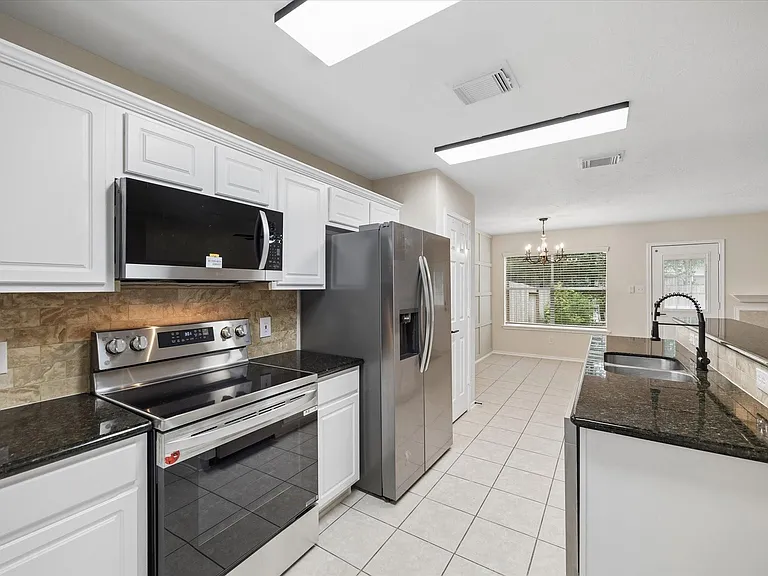 7 Wineberry Pl — Photo 7