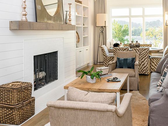 5th image of 730 Latitude Cir