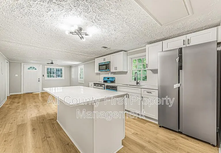 2845 3rd Ave SW #2845-1 — Photo 11