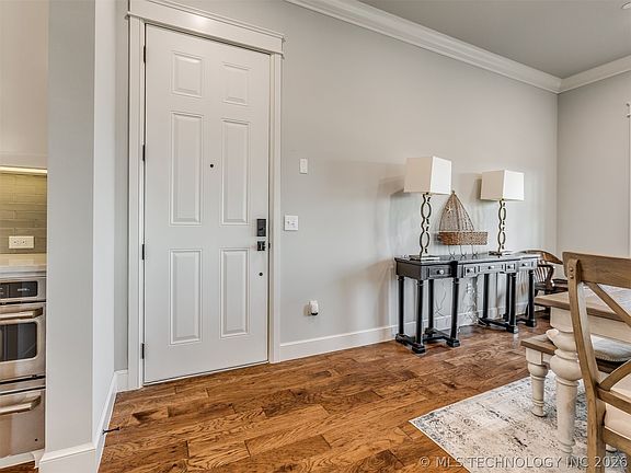 4th image of 30 Park St Unit C