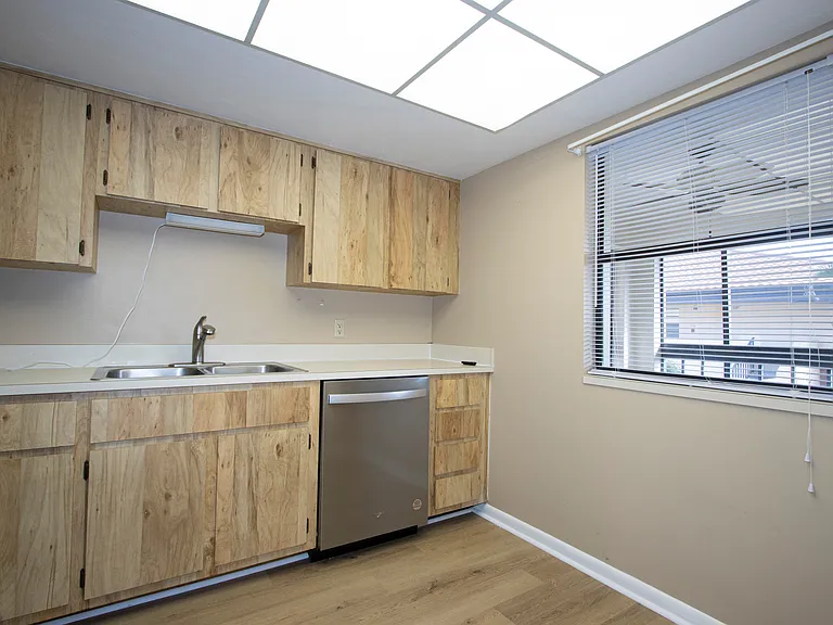 6142 Whiskey Creek Dr #621 — Photo 9