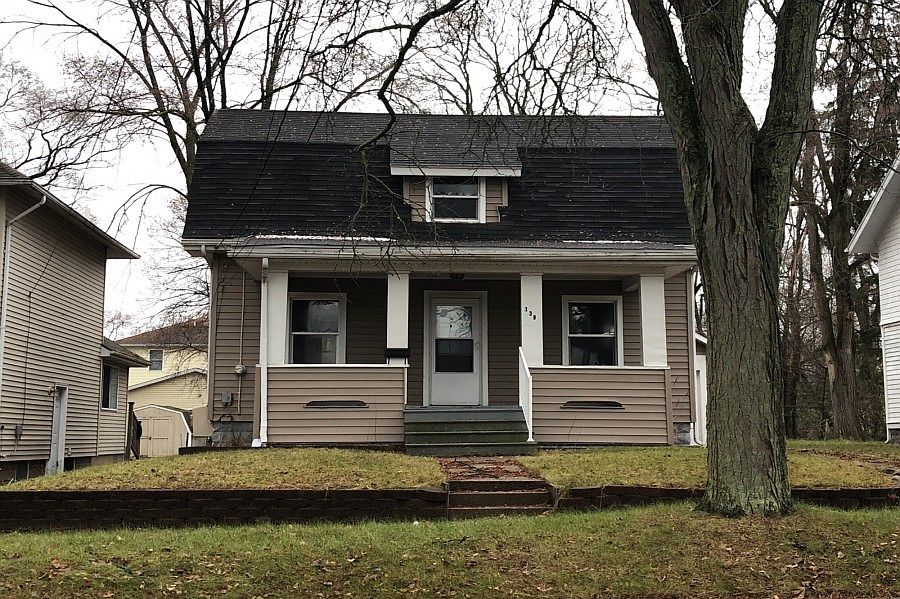 1st image of 139 E Euclid Ave
