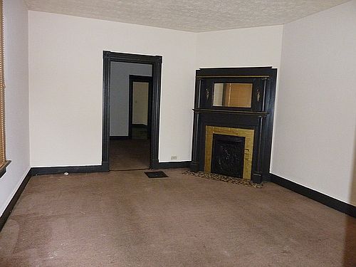 1st image of 27 N 6th St Unit A