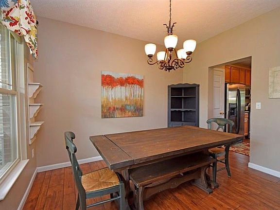 3rd image of 7542 Harmill Ct