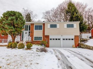 340 Yarrow Ln, Pittsburgh, PA 15236
