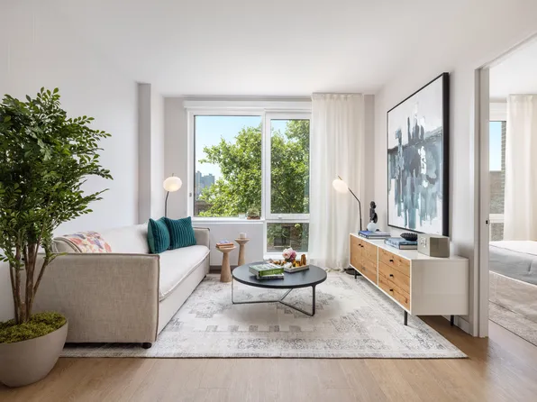 405 West 206th Street image 2 of 43