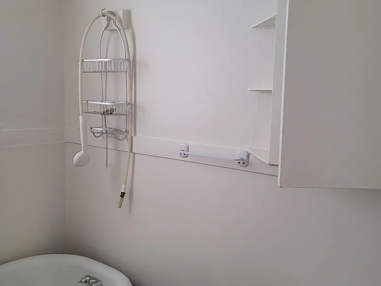 608 Elias Ave #608 — Photo 13