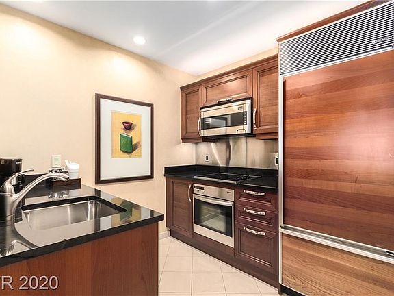 4th image of 145 E Harmon Ave #2821