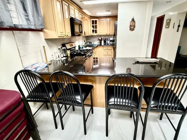 1874 East 27th Street image 6 of 18