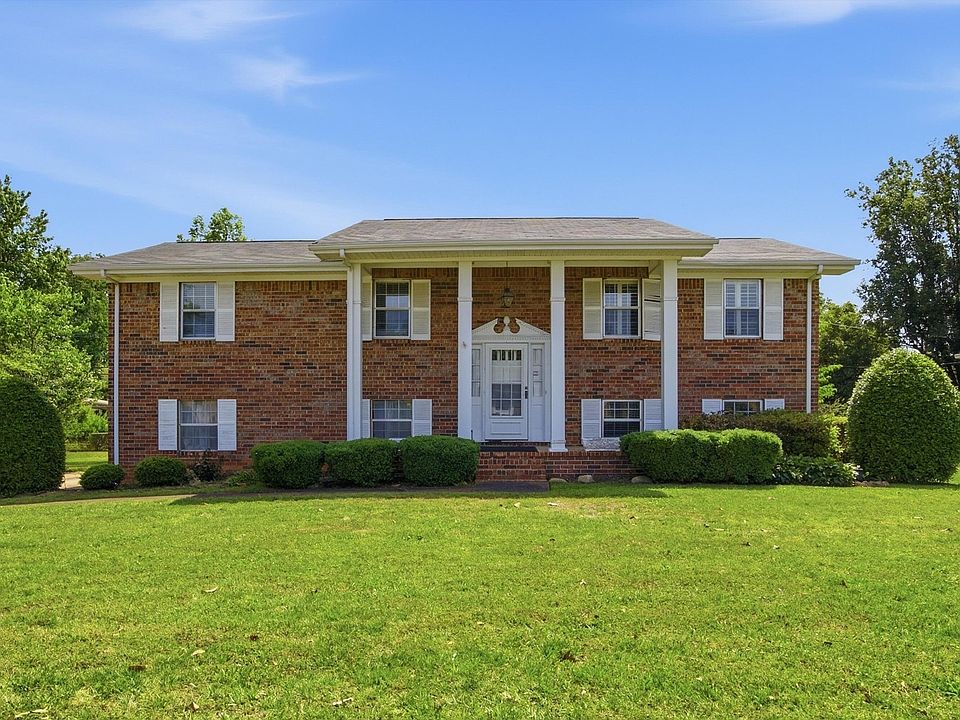 1st image of 6710 Larkwood Ln